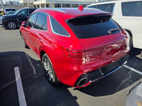Used 2023 Genesis GV70 2.5T w/ Select Package AWD/4WD image 4