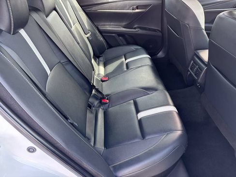 Used 2025 Toyota Camry SE w/ Convenience Package AWD/4WD image 40