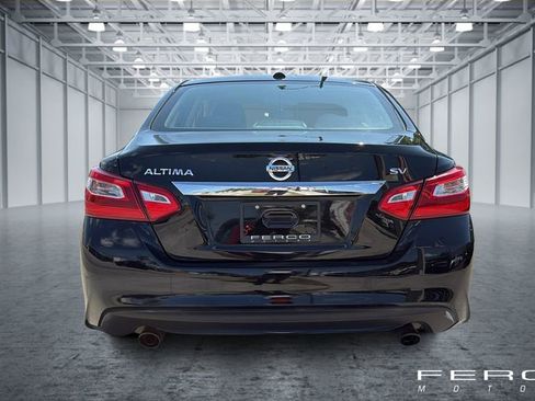 Used 2017 Nissan Altima 2.5 SV FWD image 4