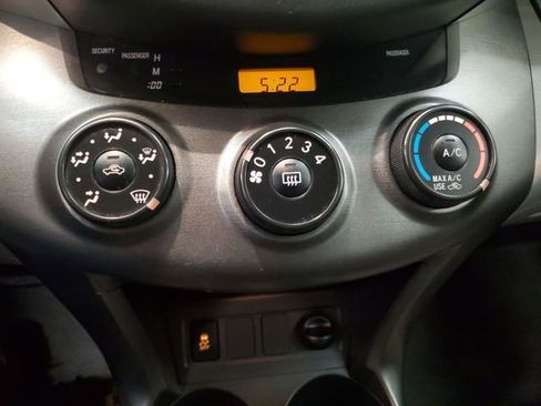 Used 2009 Toyota RAV4 4WD image 19