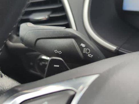 Used 2017 Ford Edge SEL w/ Equipment Group 201A FWD image 25