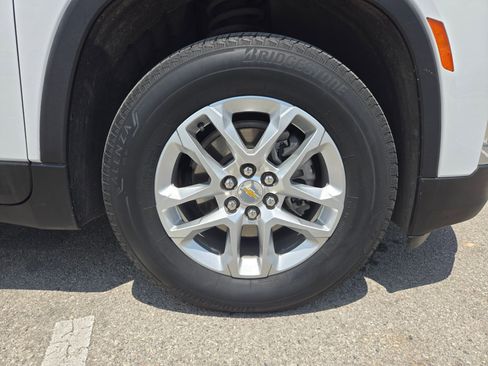 Certified 2023 Chevrolet Traverse LS w/ Safety Package FWD image 29
