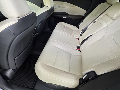 Used 2025 Lexus RX 350 AWD w/ Convenience Package image 9