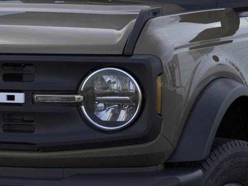 New 2025 Ford Bronco 4-Door image 20