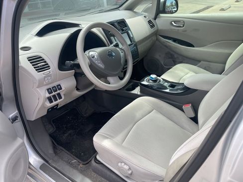 Used 2012 Nissan Leaf SL FWD image 11