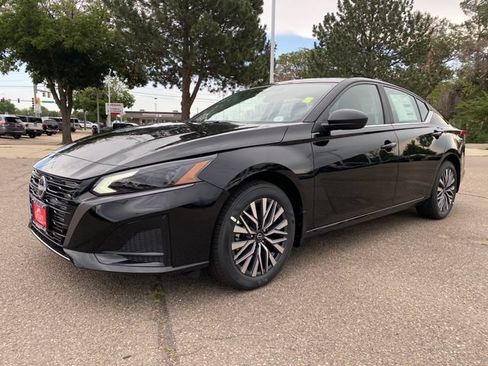 New 2026 Nissan Altima 2.5 SV AWD/4WD image 1
