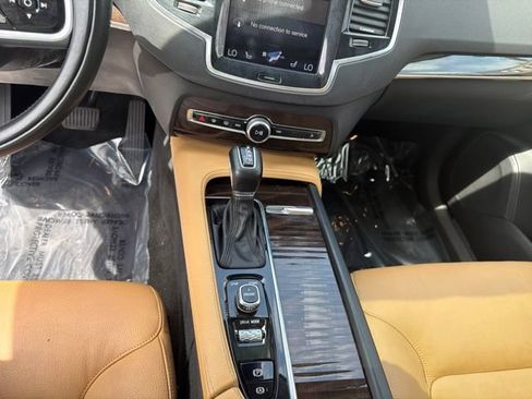 Used 2016 Volvo XC90 T6 Momentum AWD/4WD image 14