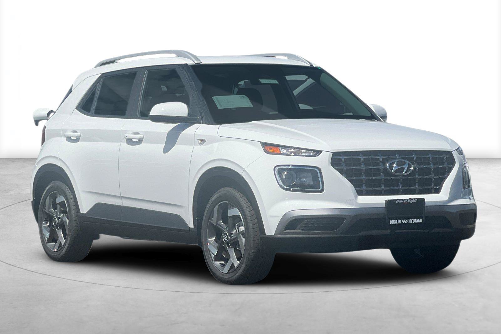 New 2026 Hyundai Venue SEL FWD image 8