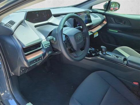 New 2026 Toyota Prius Plug-In Hybrid FWD image 13