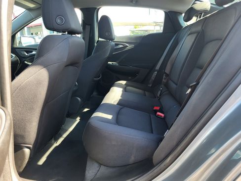 Used 2024 Chevrolet Malibu LT image 15