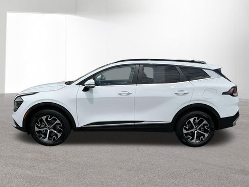 Certified 2025 Kia Sportage EX w/ Premium Package AWD/4WD image 6