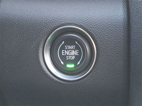 Certified 2025 GMC Acadia Elevation image 16