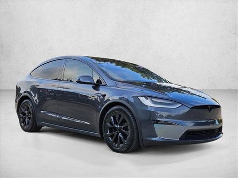 Used 2022 Tesla Model X AWD/4WD image 3