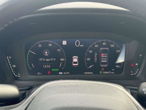 Used 2024 Honda Accord Sport image 19