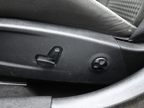 Used 2019 Dodge Charger R/T image 11