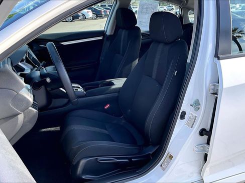 Used 2017 Honda Civic EX image 8