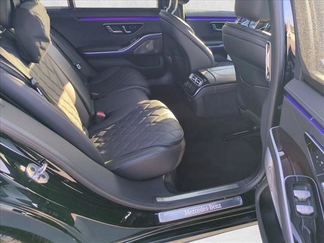Used 2024 Mercedes-Benz S 580 4MATIC Sedan image 22