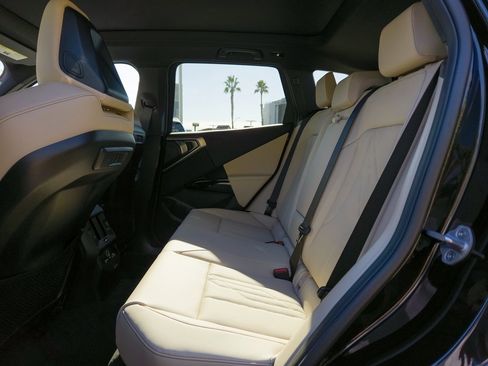 New 2026 BMW X3 xDrive30 w/ Premium Package image 17