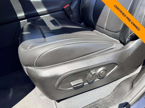 Certified 2023 Jeep Grand Cherokee L Limited w/ Luxury Tech Group II AWD/4WD image 13
