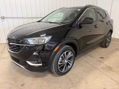 Used 2023 Buick Encore GX Select w/ Safety Package II AWD/4WD image 5