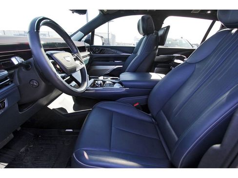 Used 2025 Cadillac Escalade IQ Sport 2 image 6