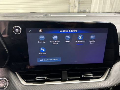 Used 2026 Chevrolet Equinox LT FWD image 31