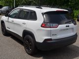 Used 2023 Jeep Cherokee Altitude Lux image 6