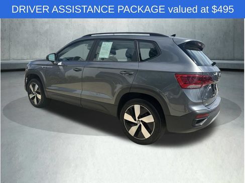 Used 2023 Volkswagen Taos S w/ Driver Assistance Package AWD/4WD image 4