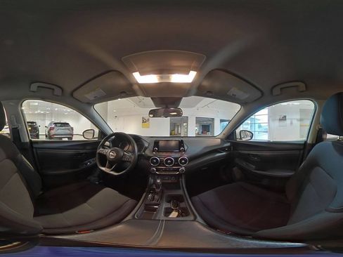 Used 2025 Nissan Sentra S FWD image 41