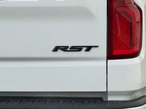 New 2026 Chevrolet Silverado 1500 RST w/ Dark Appearance Package image 9