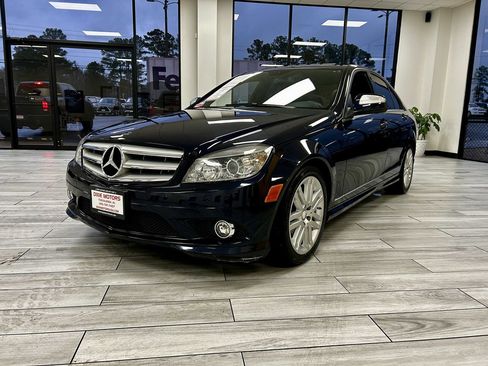 Used 2008 Mercedes-Benz C 300 Sedan image 3
