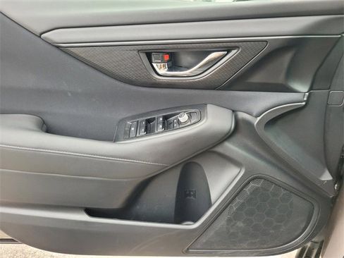Used 2022 Subaru Outback Premium image 19