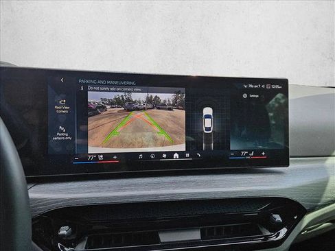 Used 2025 BMW i4 eDrive40 w/ M Sport Package image 19