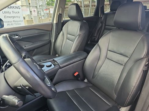 Used 2023 Nissan Rogue SL w/ SL Premium Package AWD/4WD image 15