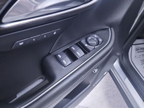 Used 2023 Buick Envision Avenir AWD/4WD image 13