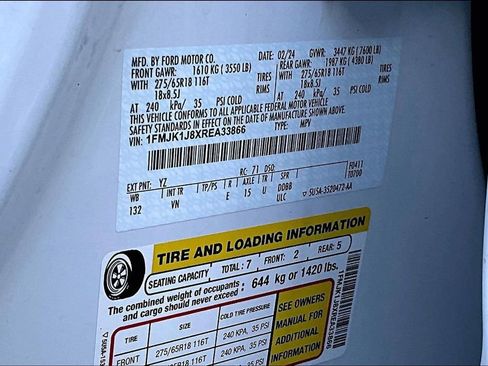 Used 2024 Ford Expedition Max XLT image 12