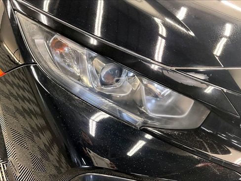 Used 2017 Honda Civic EX-L image 26