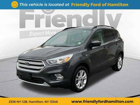 Used 2018 Ford Escape SE image 3