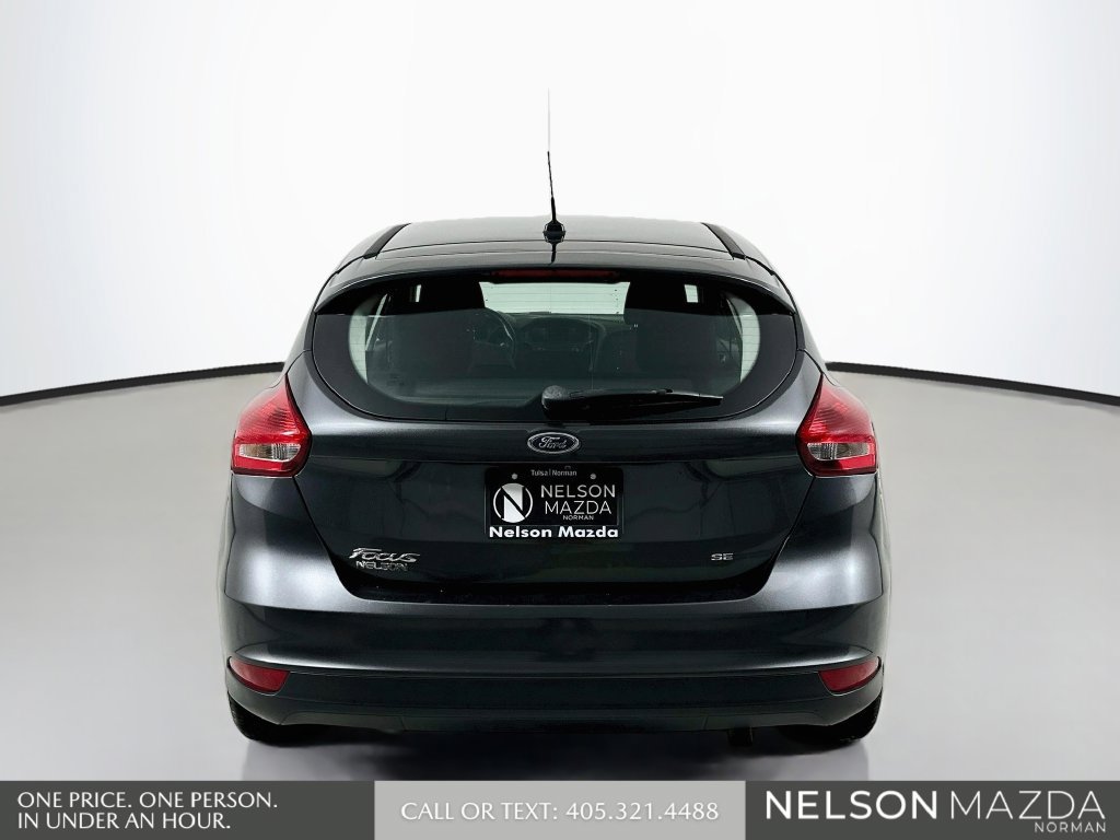Used 2018 Ford Focus SE FWD image 7