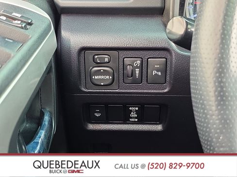 Used 2018 Toyota 4Runner Limited AWD/4WD image 26