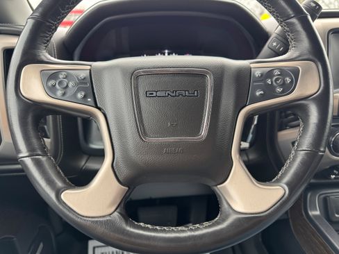 Used 2019 GMC Sierra 2500 Denali w/ Duramax Plus Package AWD/4WD image 19