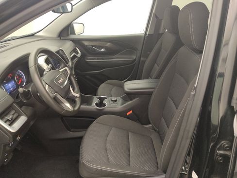 Used 2024 GMC Terrain SLE AWD/4WD image 17