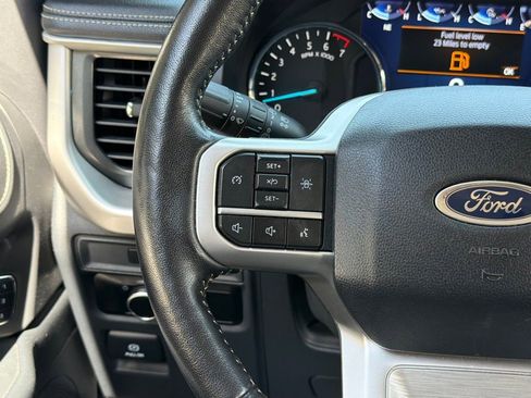 Used 2024 Ford Expedition XLT image 46