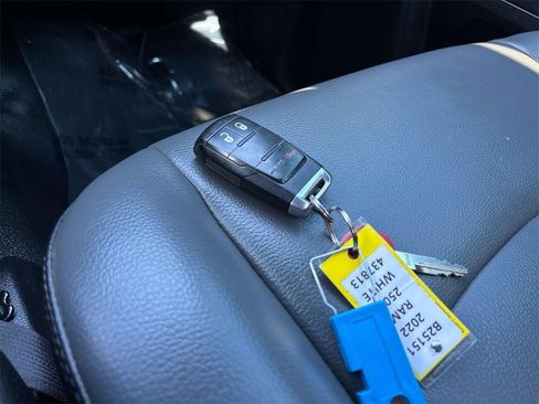 Used 2022 RAM 2500 Tradesman w/ Chrome Appearance Group image 23