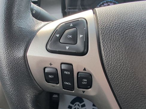 Used 2019 Ford Taurus SEL w/ Equipment Group 201A image 14