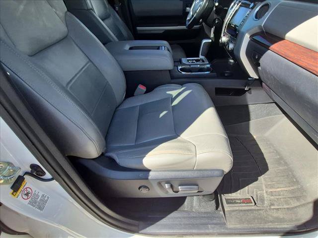 Used 2017 Toyota Tundra Limited w/ Limited Premium Package RWD image 17