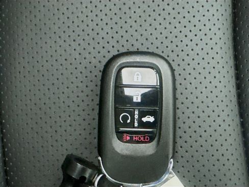 Used 2025 Honda Accord Touring image 37