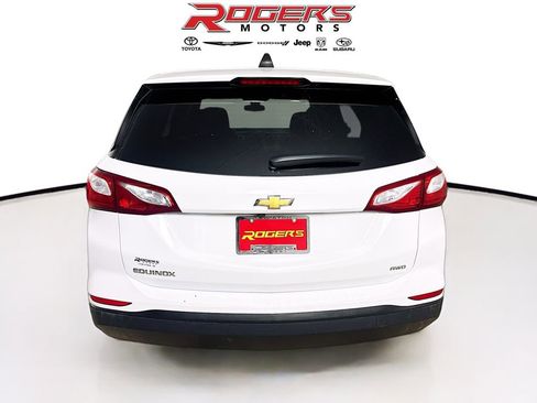 Used 2020 Chevrolet Equinox LS w/ LS Convenience Package image 7