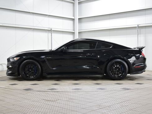 Used 2020 Ford Mustang Shelby GT350 w/ Technology Package image 4