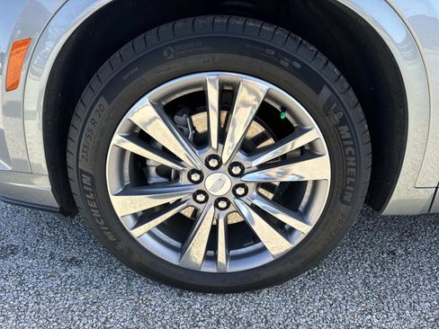 Certified 2025 Cadillac XT6 Premium Luxury image 10